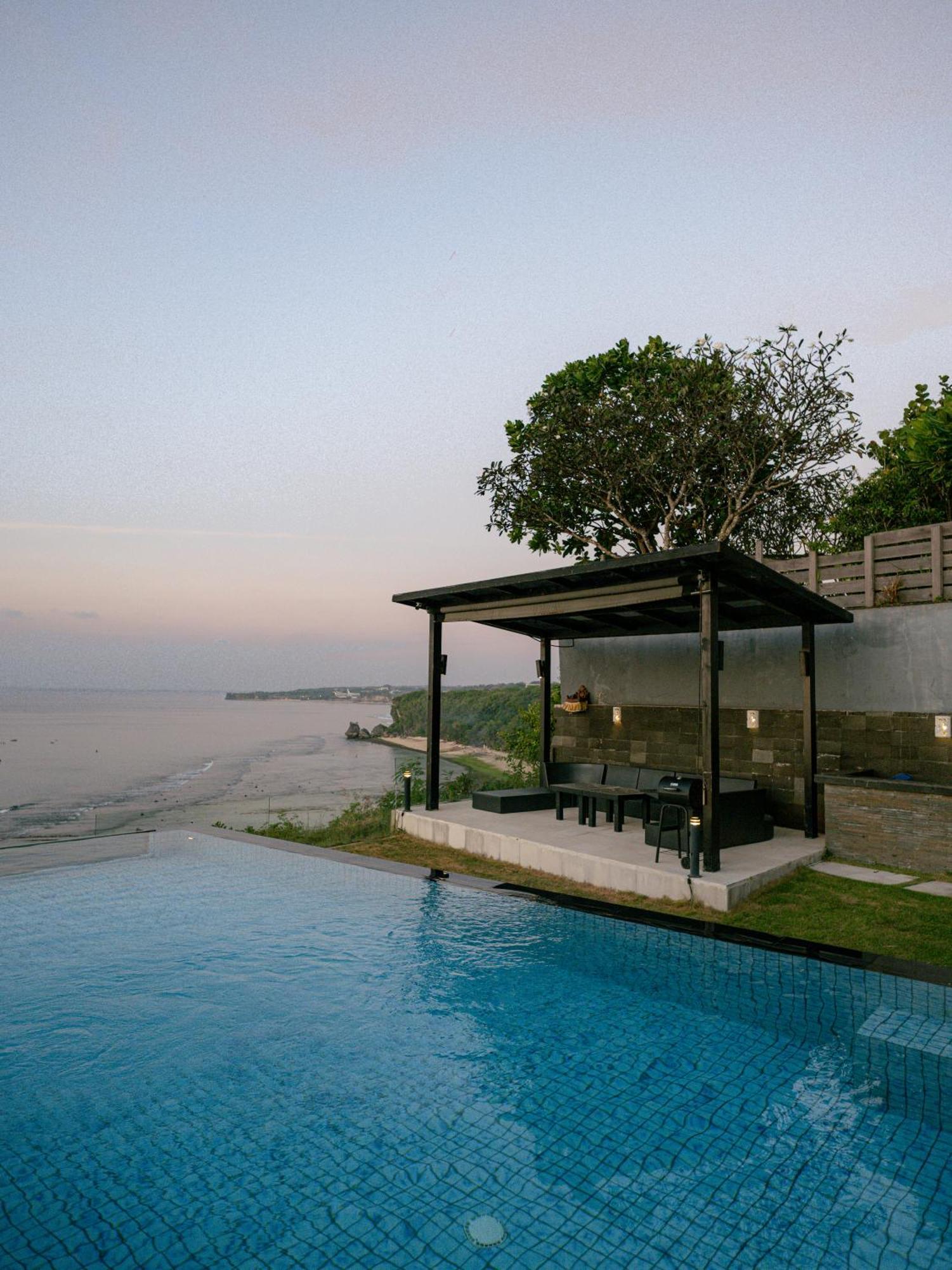 Suluban Cliff Bali Villa Uluwatu Dış mekan fotoğraf